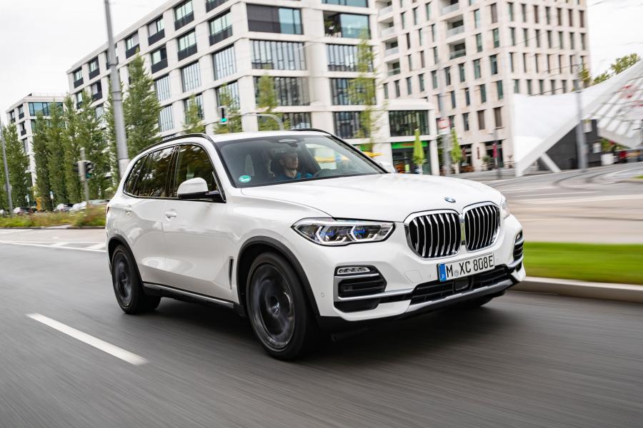  BMW X5 xDrive45e iPerformance (G05) 2019 года  (WW) (фото 22 из 102)